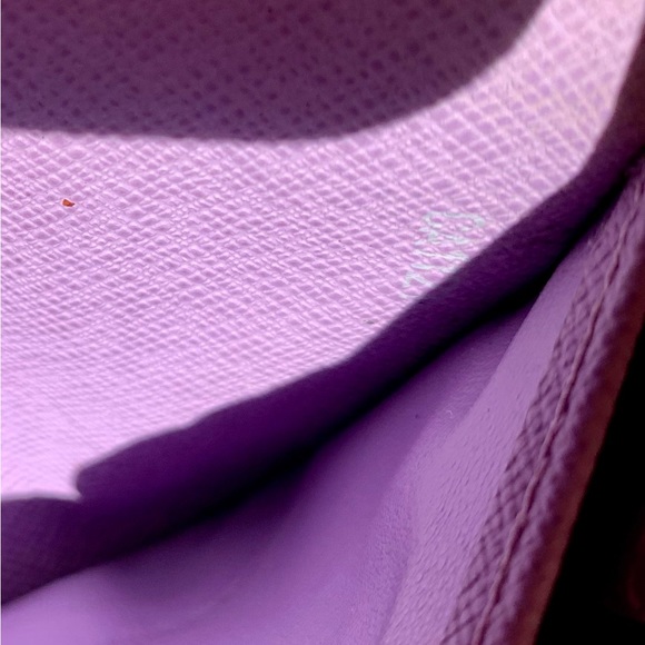 Louis Vuitton Takashi Murakami Sarah Wallet - Picture 3 of 15